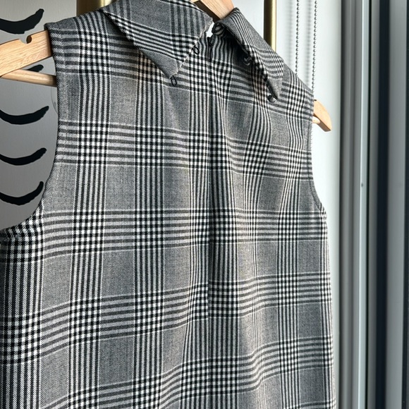 Judith & Charles Houndstooth Top - Picture 4 of 6